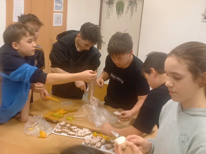 14. a 15.. února 2025