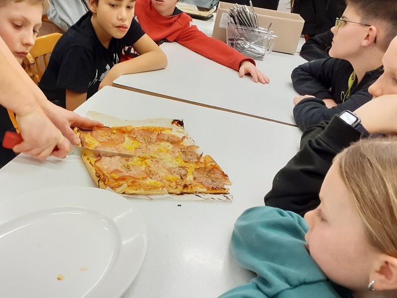 14. a 15.. února 2025