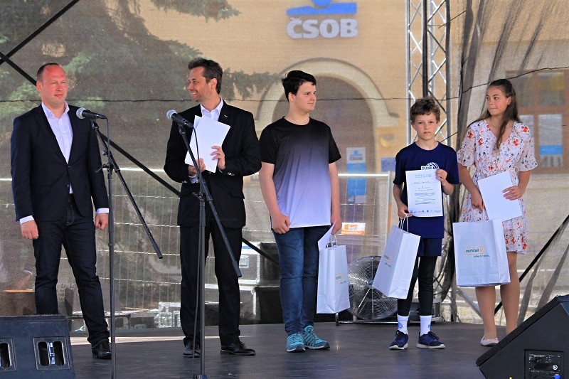 jaro a vyhlášení 8. června 2019